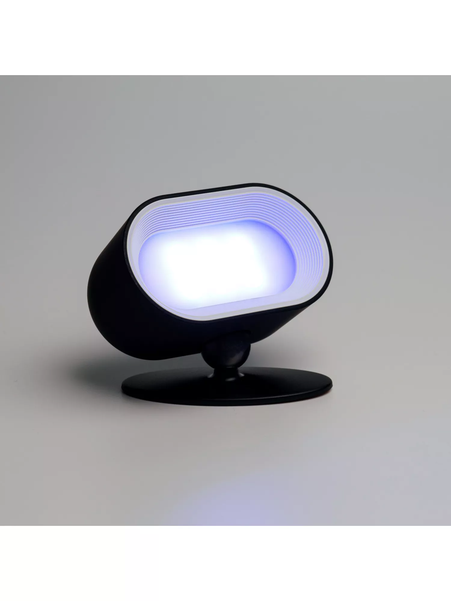 Беспроводной RGB-светильник со встроенным аккумулятором LED Line Mini Black